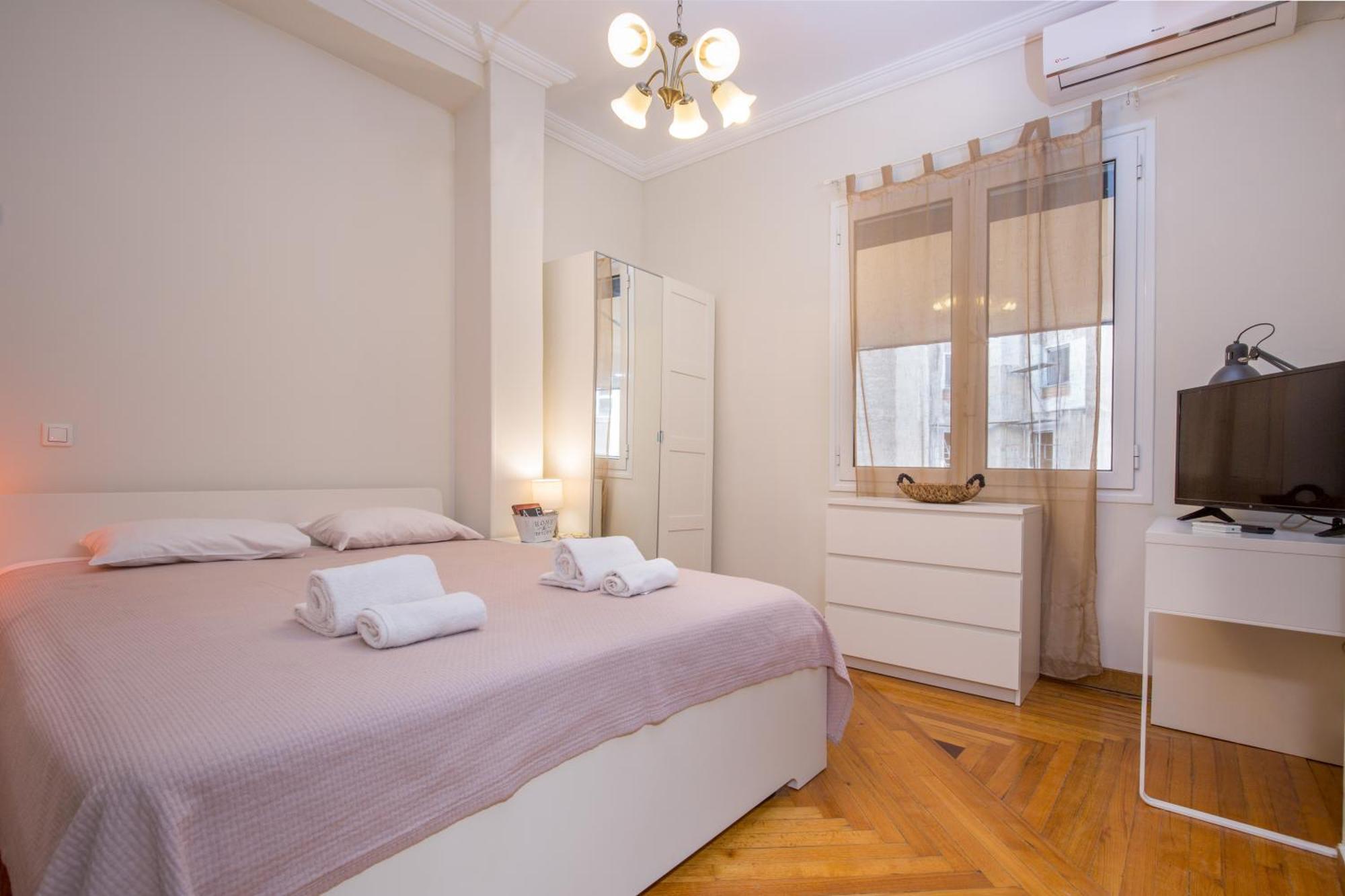 Downtown Quiet Apartment On A Pedestrian Street Ateny Zewnętrze zdjęcie