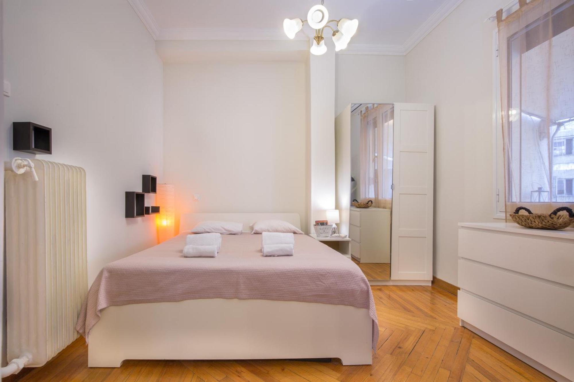 Downtown Quiet Apartment On A Pedestrian Street Ateny Zewnętrze zdjęcie