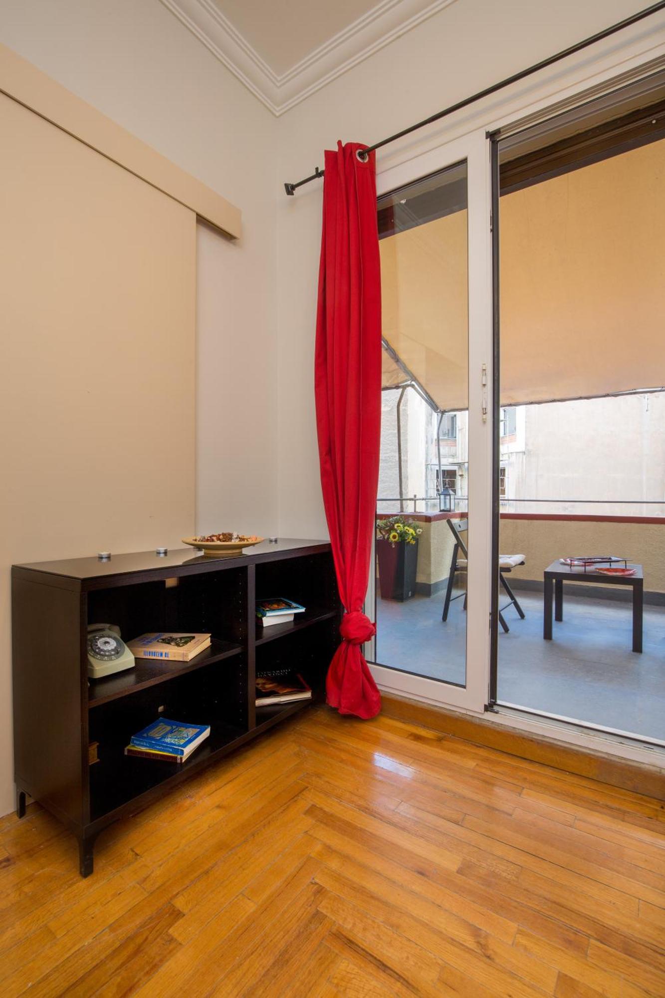 Downtown Quiet Apartment On A Pedestrian Street Ateny Zewnętrze zdjęcie